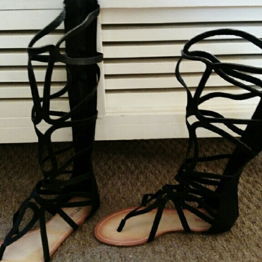 JustFab Martina Gladiator sandles